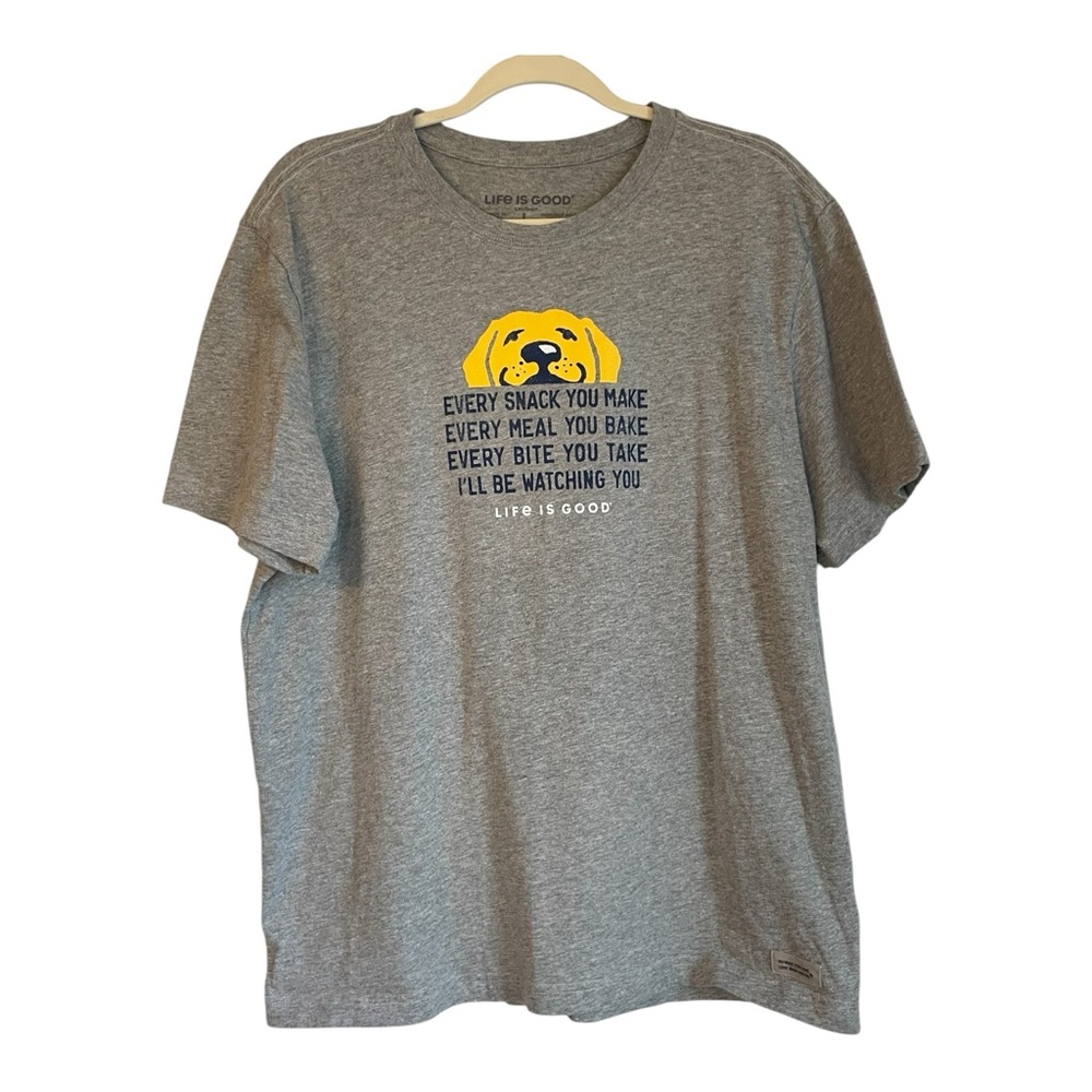 Life is Good Mens Crusher “I’ll Be Watching You” Grey Yellow Lab Tshirt L